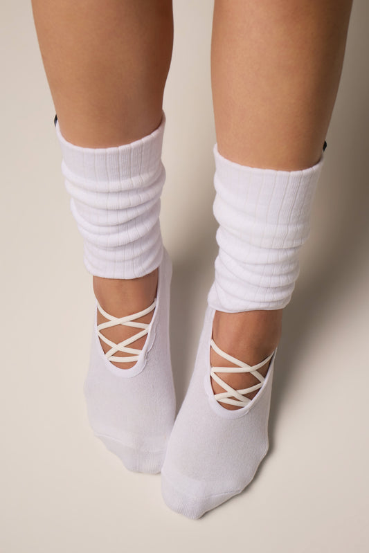 Éthria™ Grip Socks